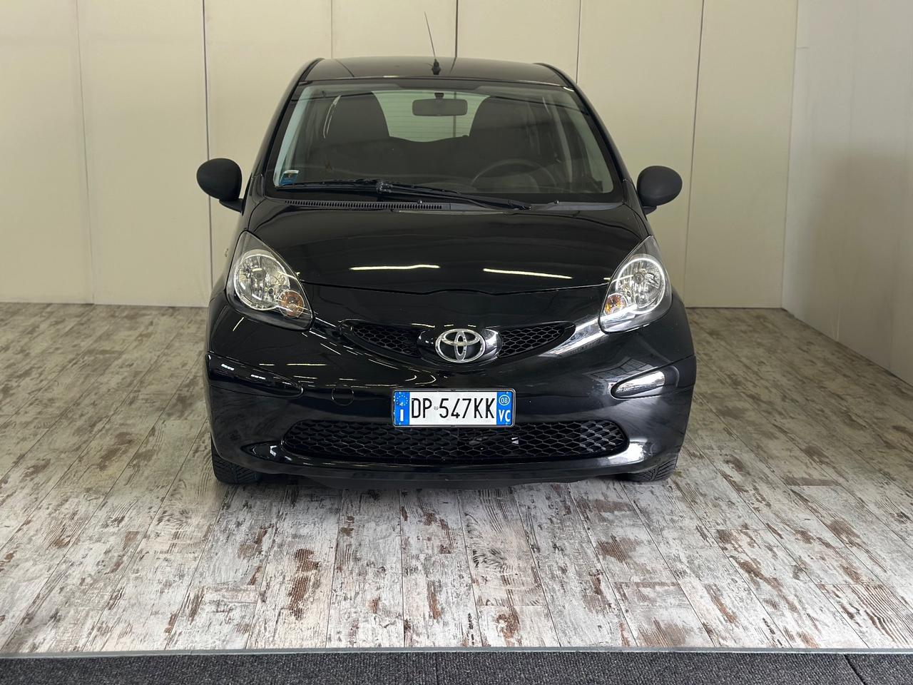Toyota Aygo 1.0 Benzina 12V VVT-i 5 porte Ok Neopatentati