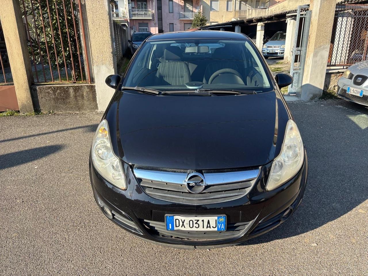 Opel Corsa 1.0 benzina 3 porte
