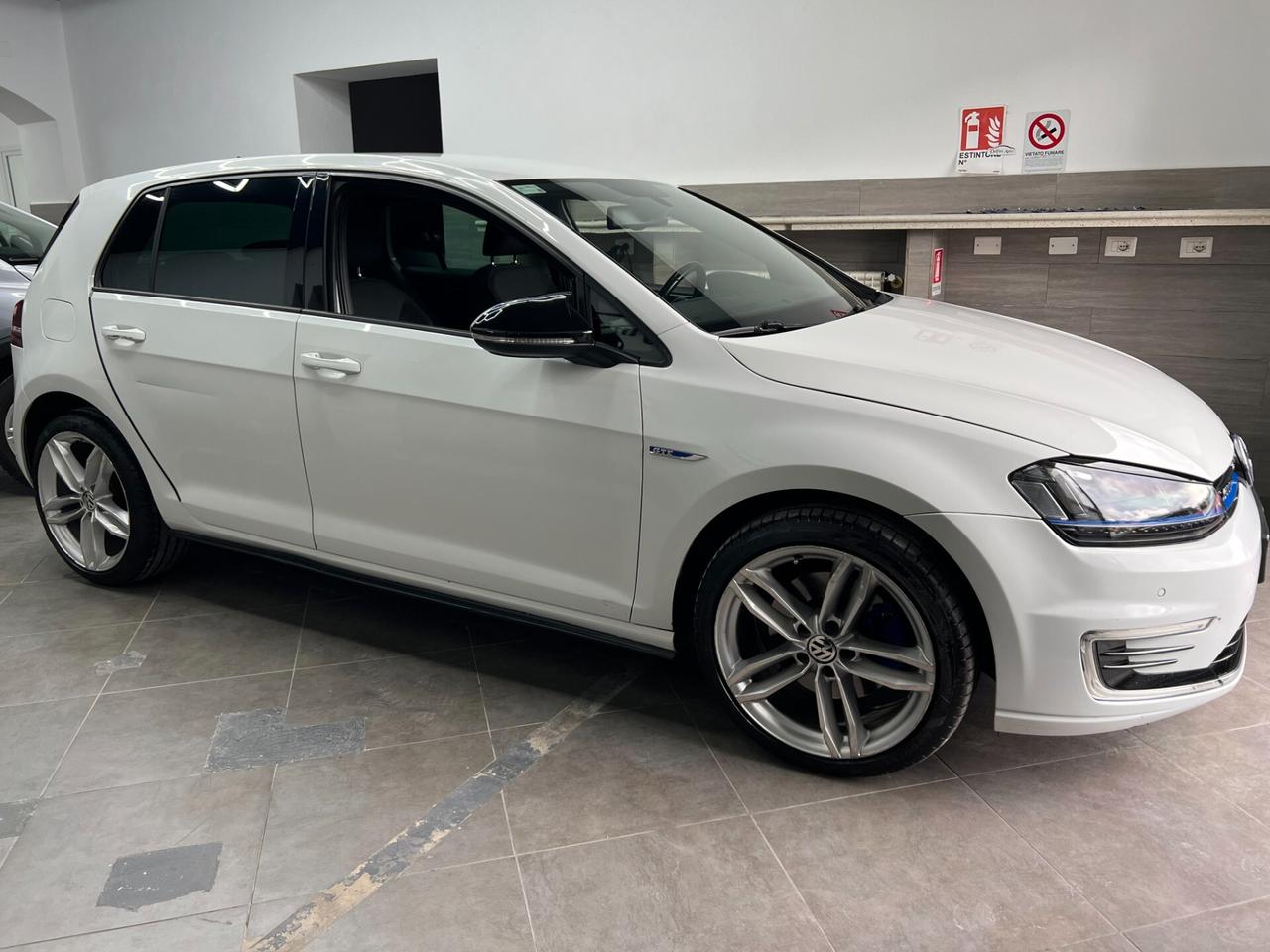 Volkswagen Golf GTE 1.4 TSI DSG 5p. Plug-In-Hybrid