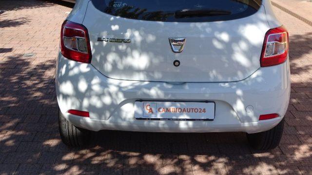 DACIA Sandero 1.2 75CVn cerchi in lega, Neopatentati, Garanzia..