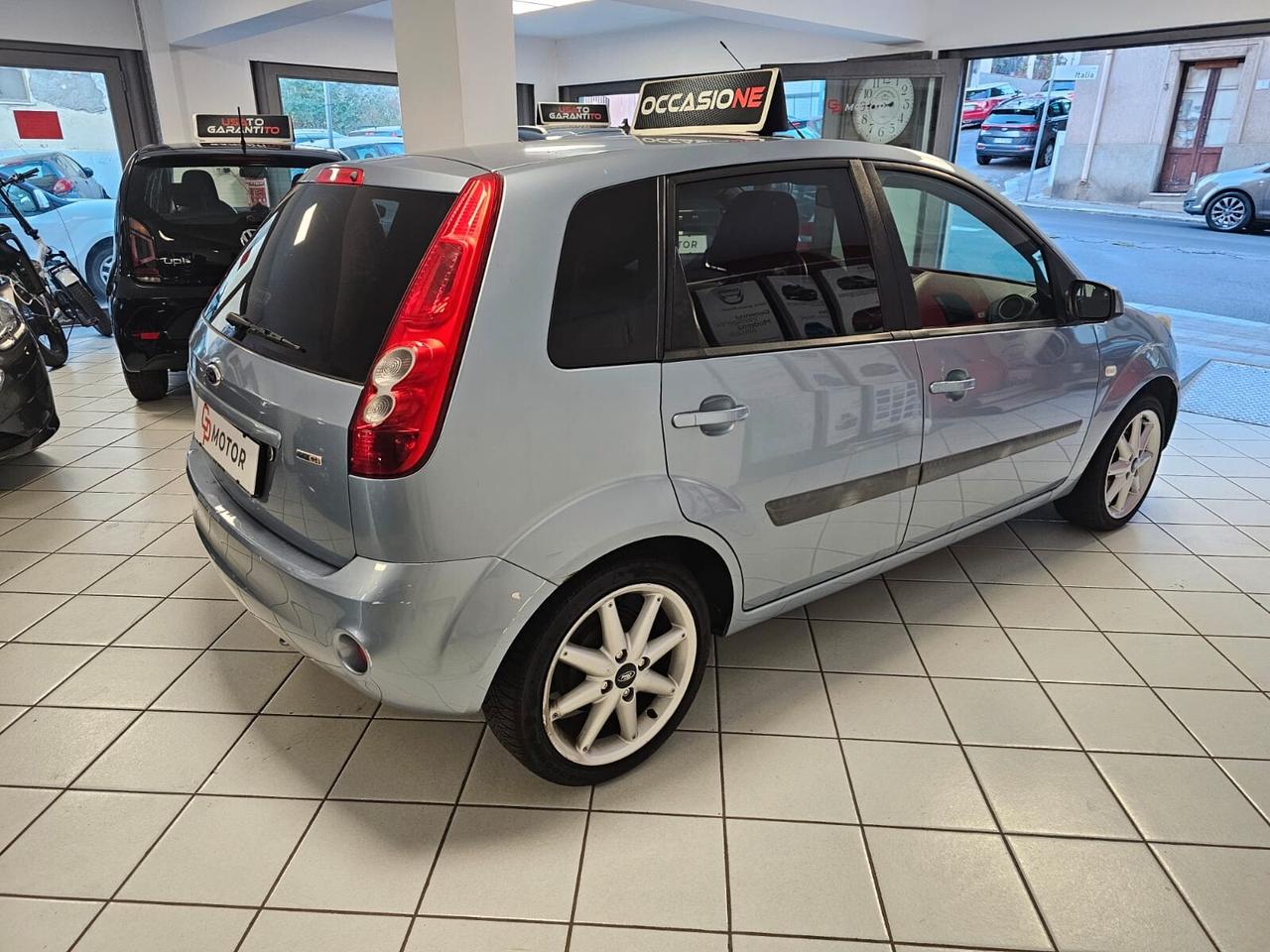 Ford Fiesta 1.4 TDCi 5p. Ghia