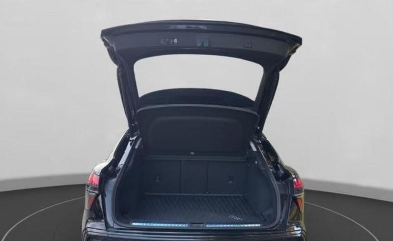 Audi Q3 Sportback Audi Q3 Sportback S-line 1.5 TFSI S-tronic SONOS LED VAVI CAMERA HEAD-UP GANCIO