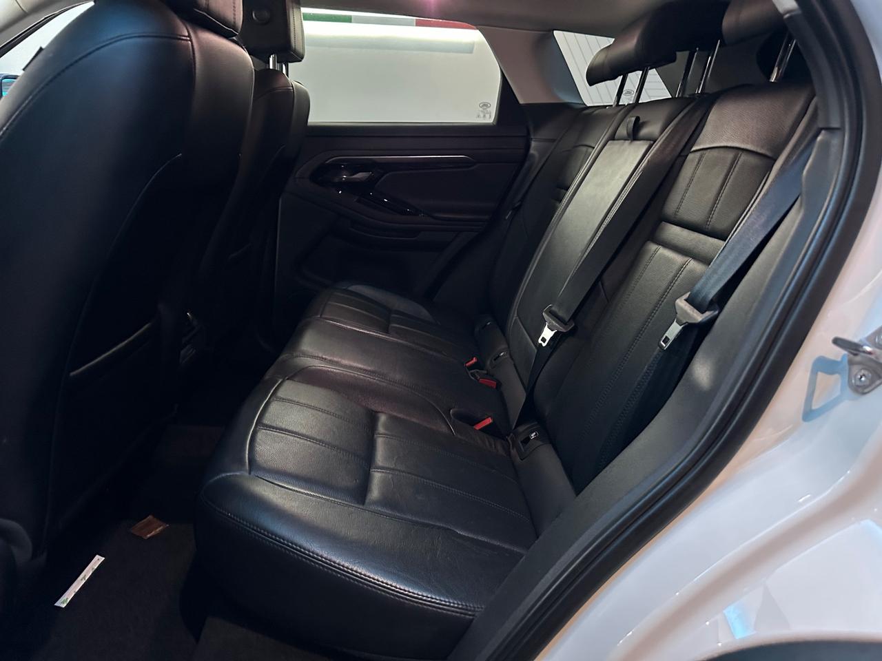 Land Rover Range Evoque 2.0D I4-L.Flw 150CV AWD Aut R-Dynamic HSE