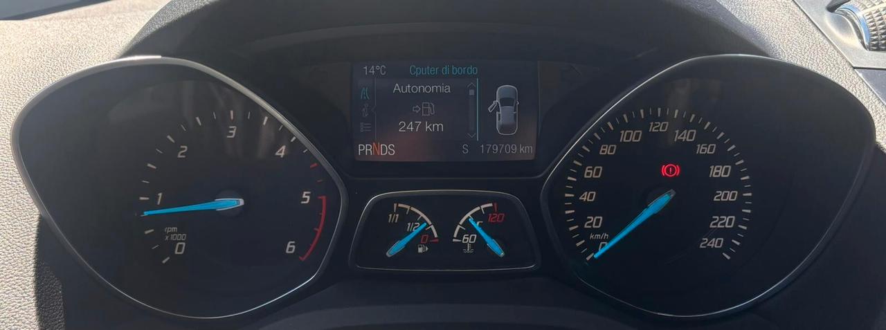 Ford Kuga 2.0 TDCI 180 CV S&S 4WD Powershift Titanium X