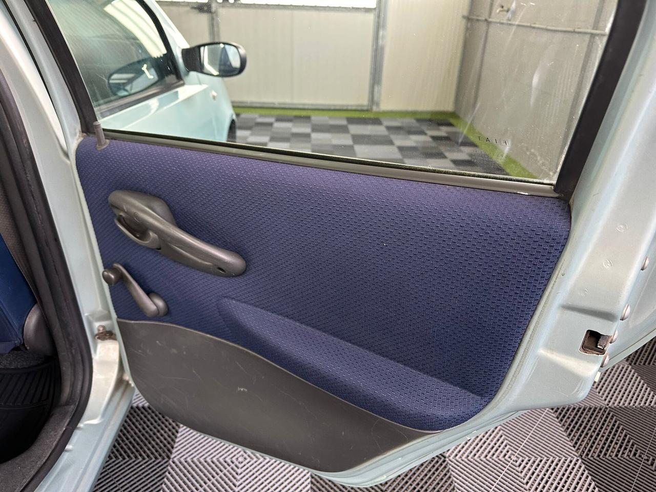Fiat Punto 1.2 5 porte Active