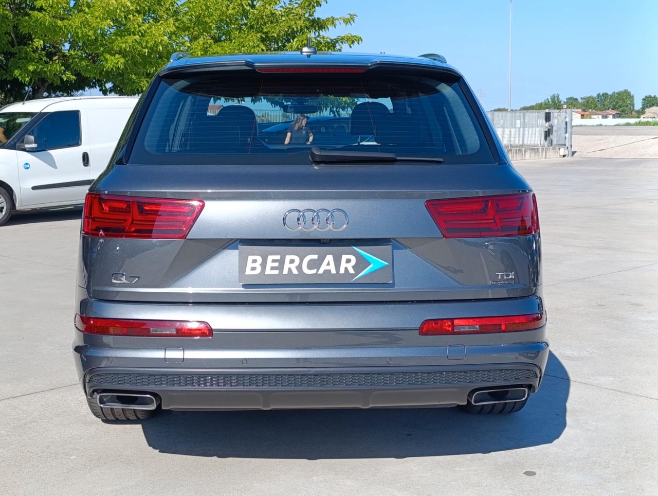 Audi Q7 3.0 tdi ultra Business Plus quattro tiptronic