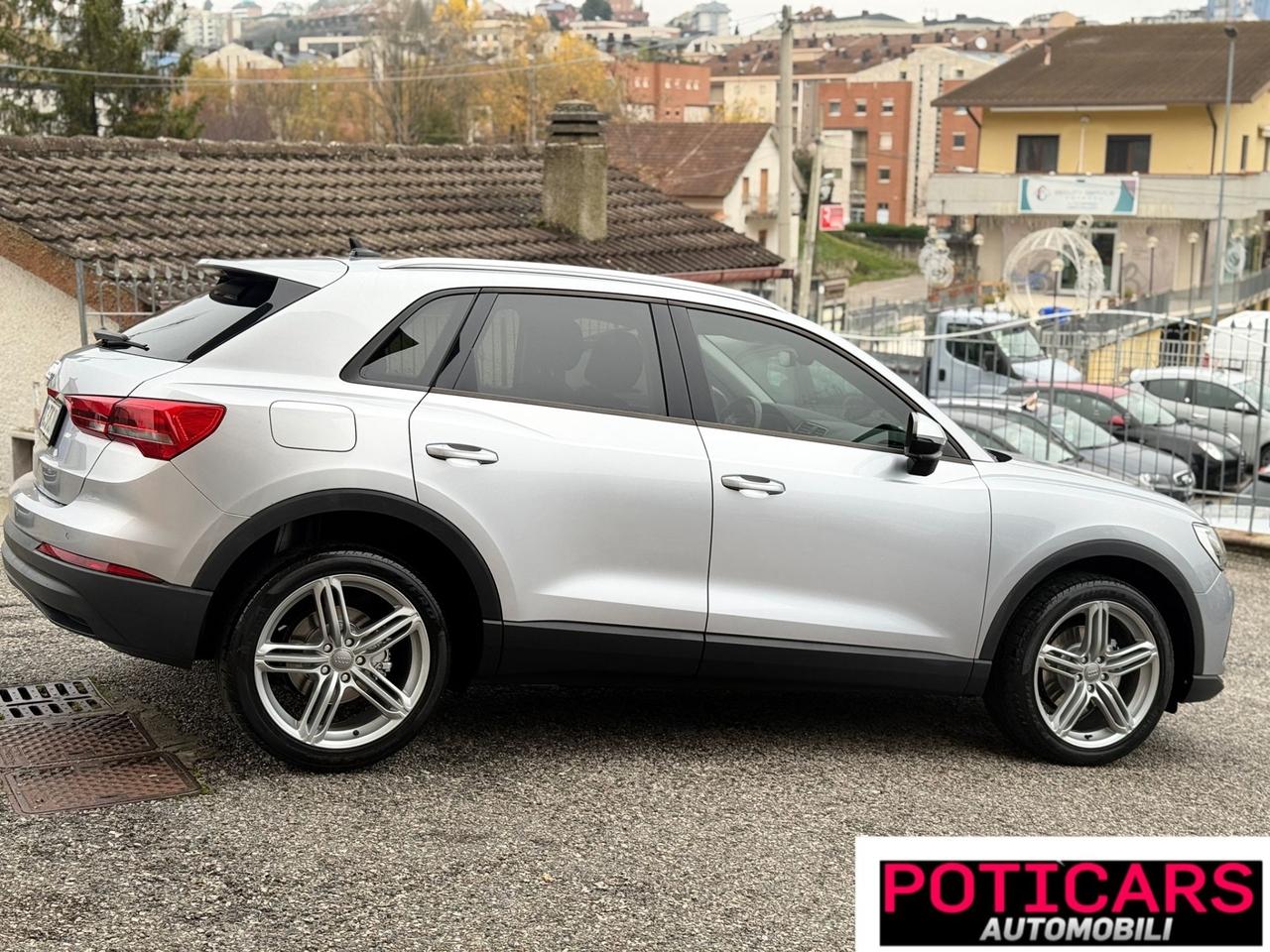 Audi Q3 35 TDI S tronic Business Advanced