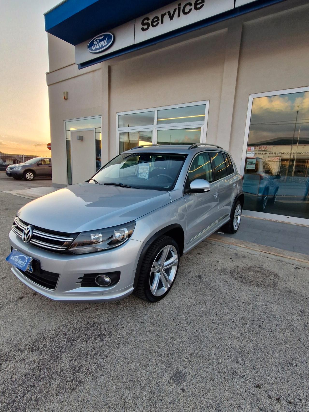 Volkswagen Tiguan 2.0 TDI 140 CV 4MOTION RLine