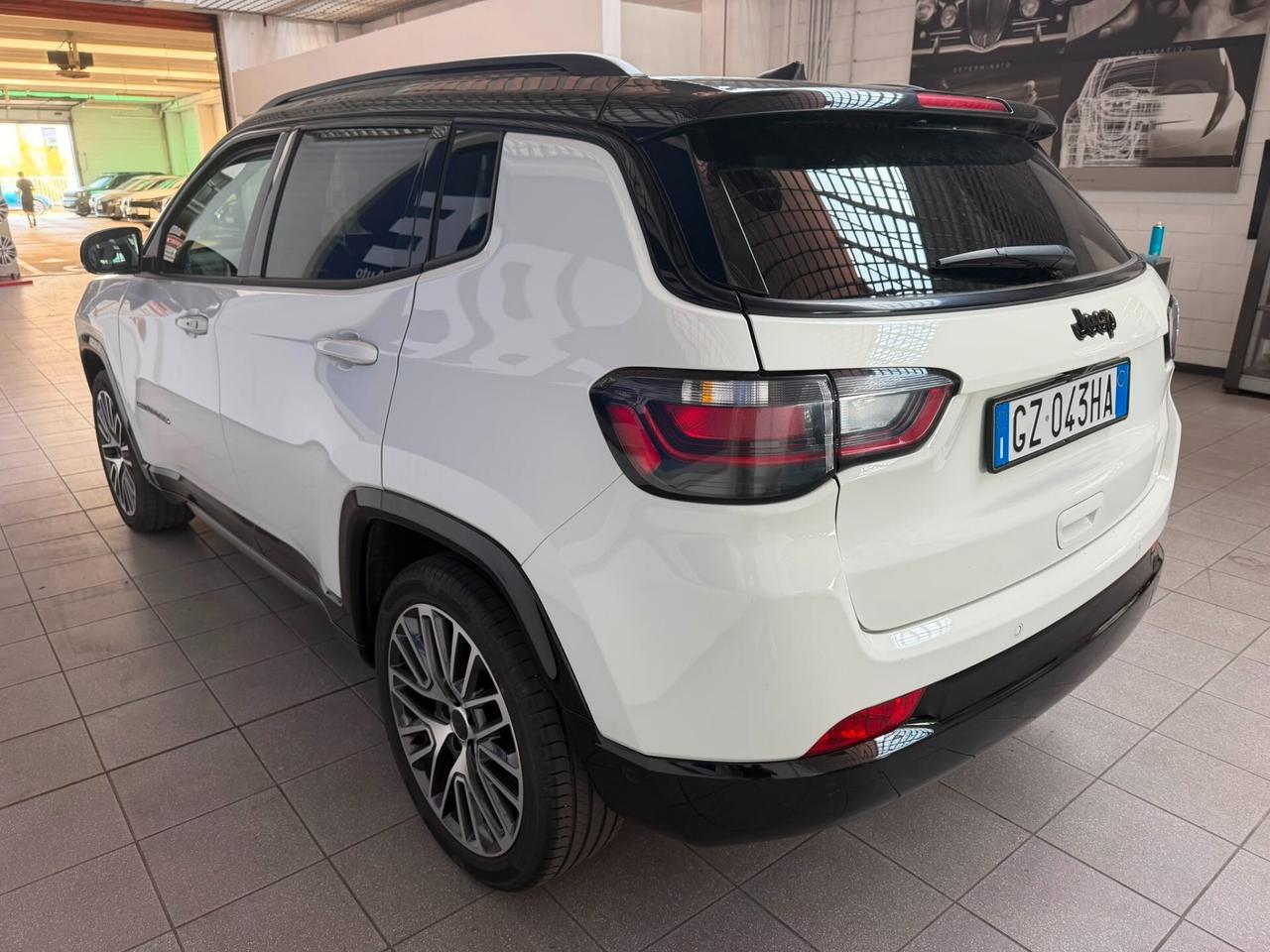 Jeep Compass 1.5 Turbo T4 130 CV MHEV 2WD Summit