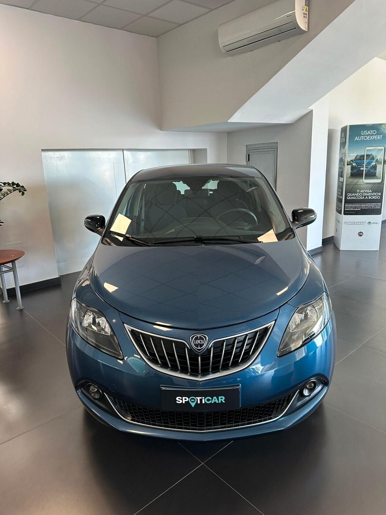 Lancia Ypsilon 1.0 Hybrid Platino 2024 FULL OPTIONAL