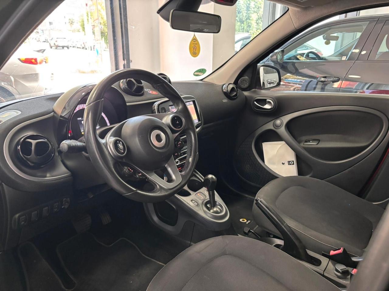 SMART FORFOUR 1.0 TWINAMIC PASSION