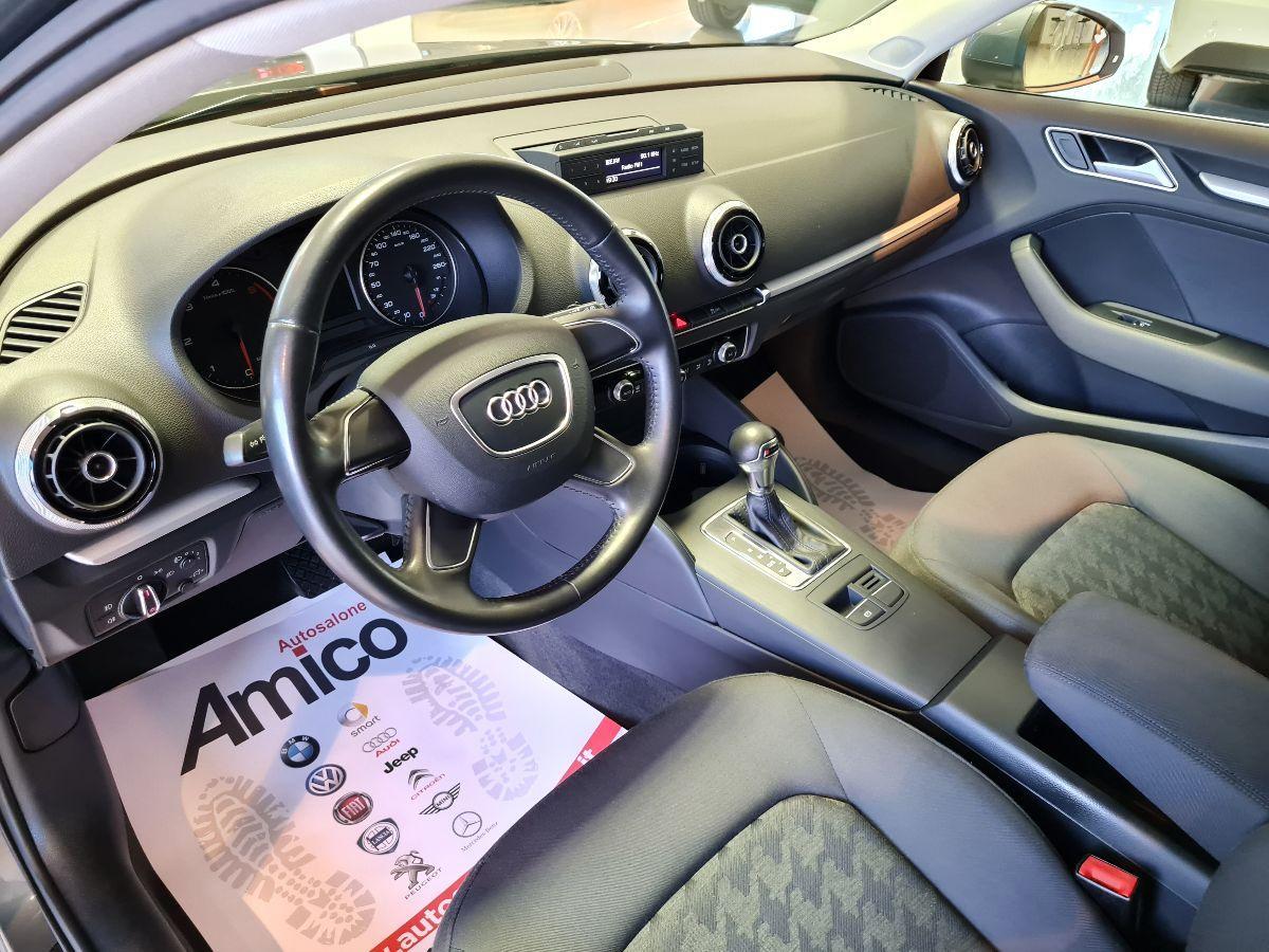 AUDI A3 Sportback 1.6 TDI S-tronic Ambition S-line