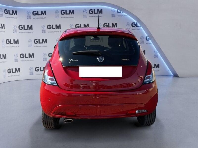 Lancia Ypsilon Ypsilon 1.0 FireFly 5 porte S&S Hybrid Ecochic Silver