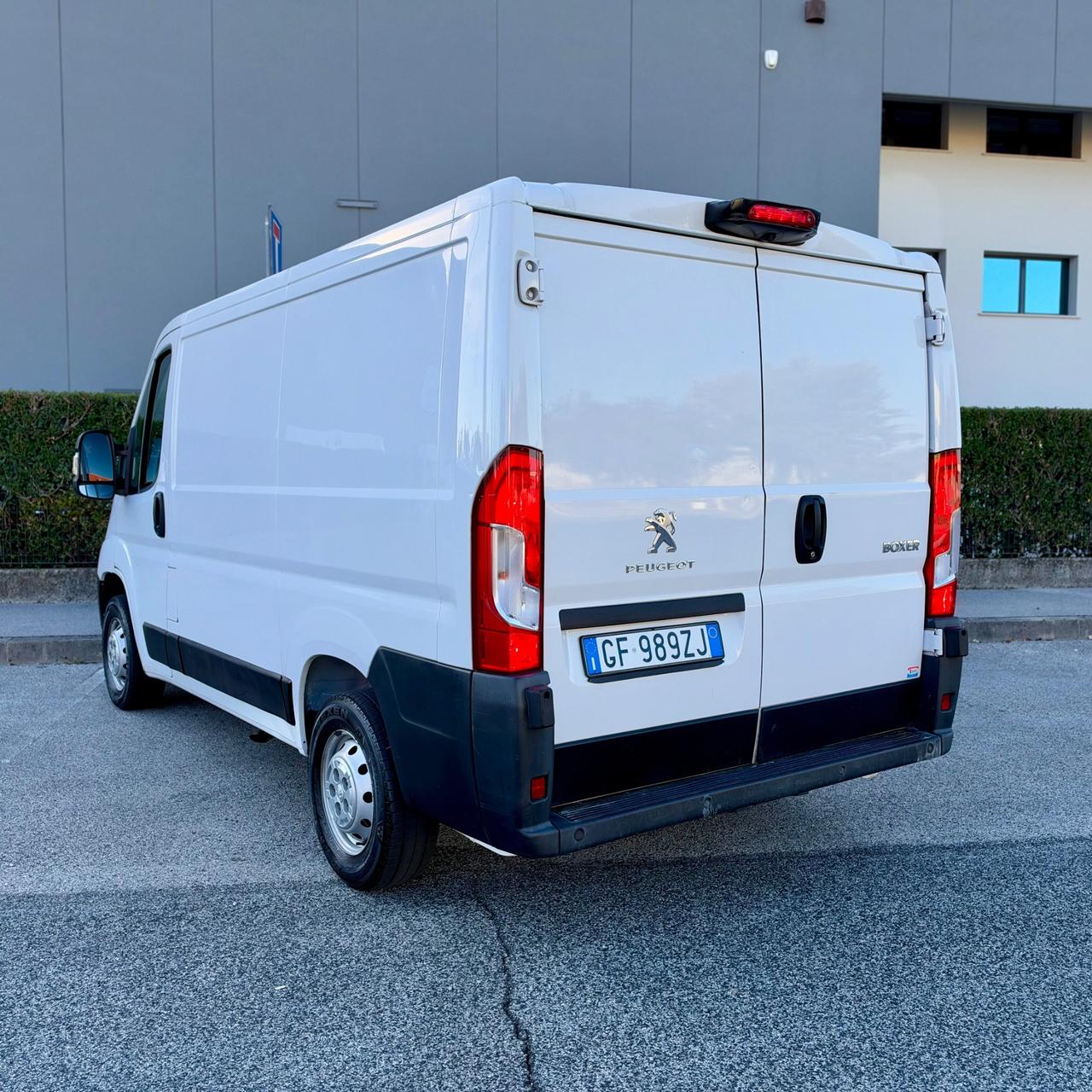 Peugeot Boxer 328 2.2 BlueHDi 120 S&S PC-TN Furgone