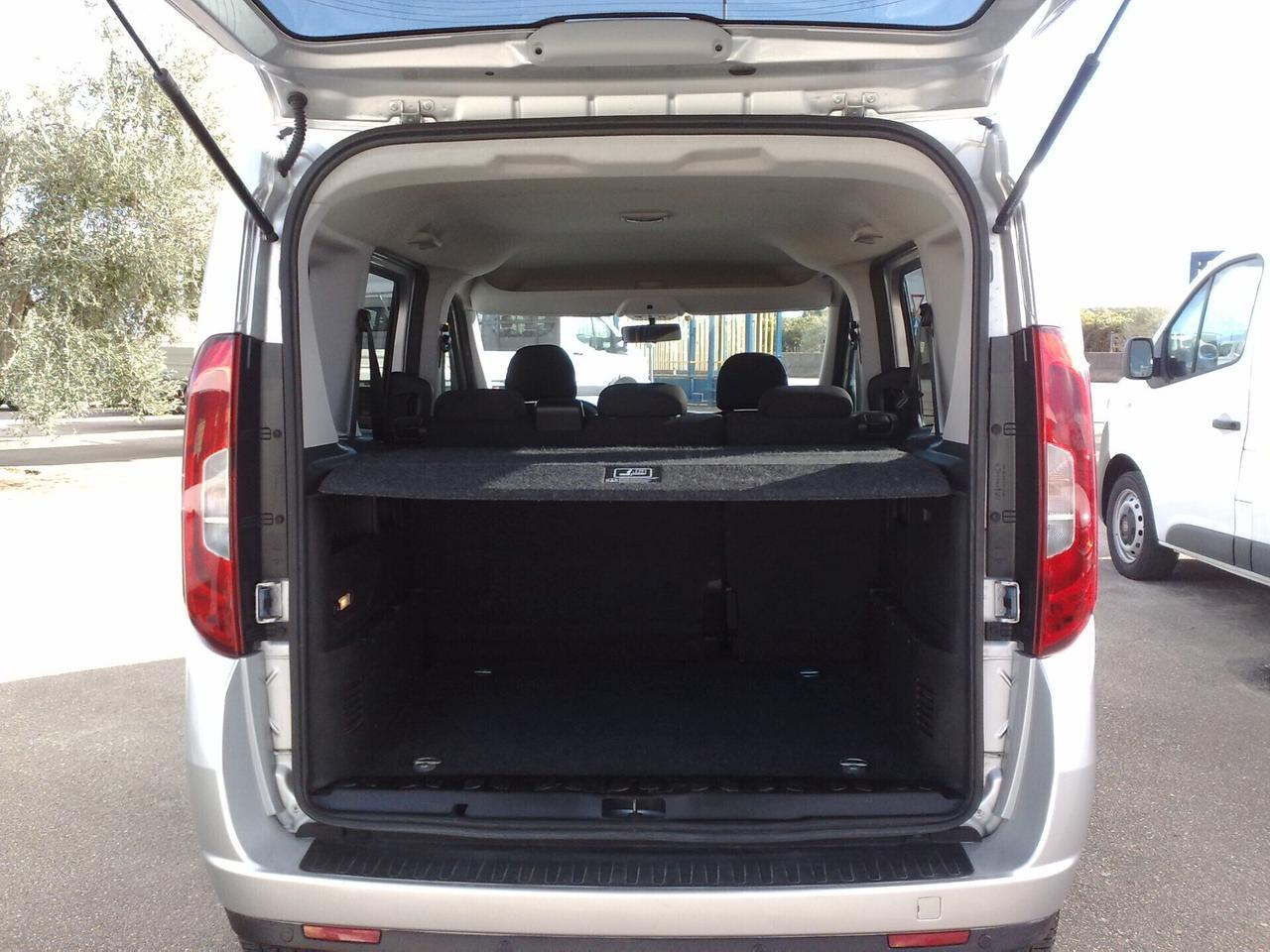 Fiat Doblò 2.0mjet 135cv 5 POSTI - 2016