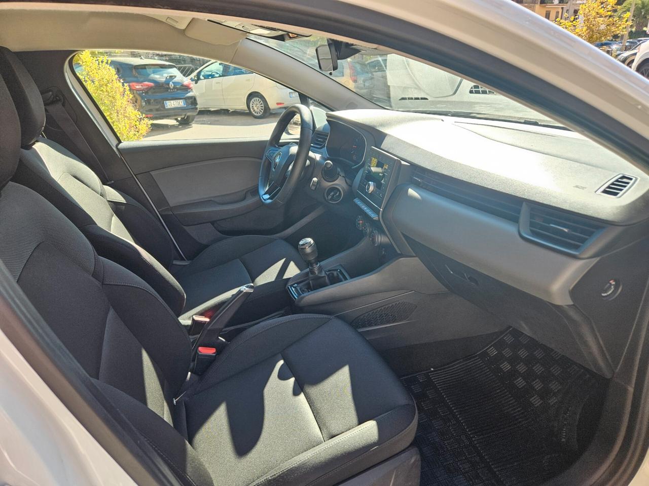 RENAULT CLIO 1000 SCE 58000 CHILOMETRI CERTIFICATI
