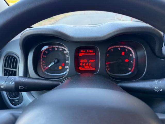 FIAT Panda 1.0 HYBRID CITY LIFE+CLIMATRONIC+SCHERMO+5POSTI