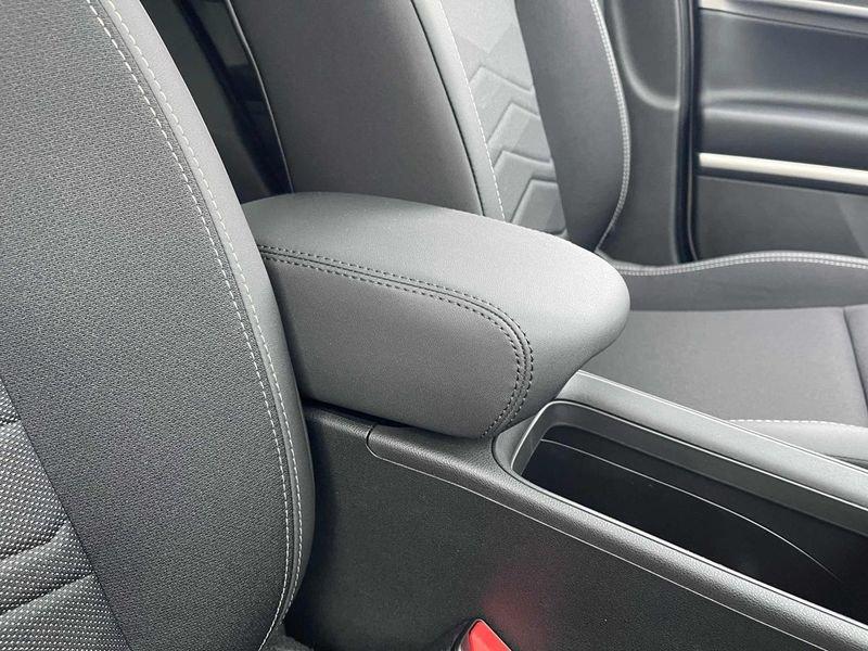 Jeep Avenger 1.2 Turbo 110 CV MHEV Summit - KM0