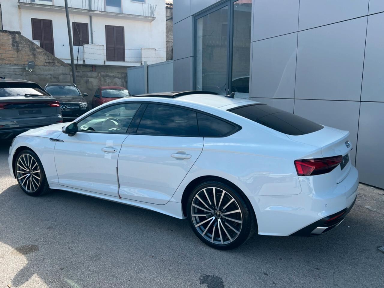 Audi A5 SPB 40 TDI S tronic Business Advanced - LISTINO €70.700 - SCONTATA €48.900