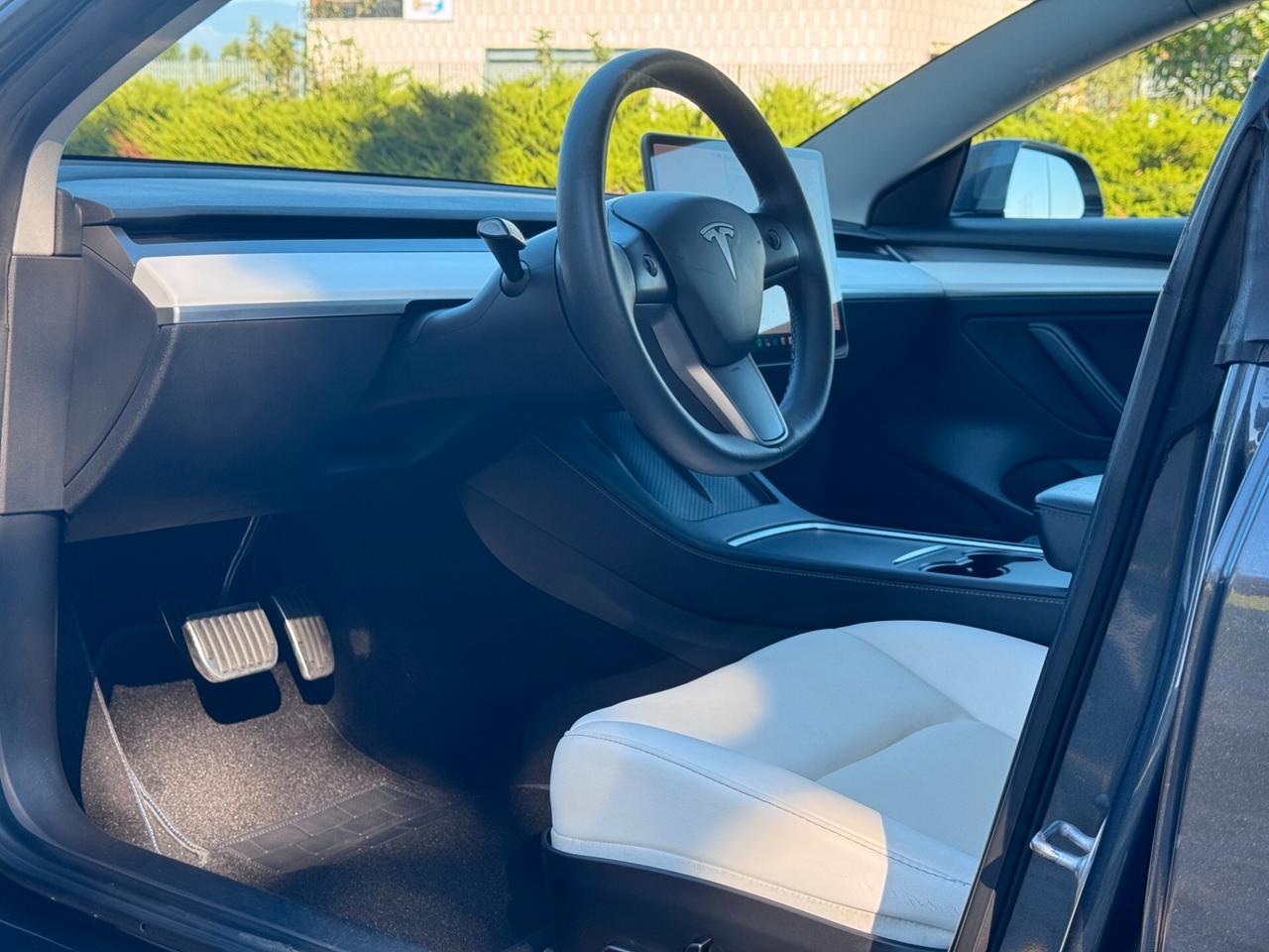 Tesla Model 3 Long Range Dual Motor AWD