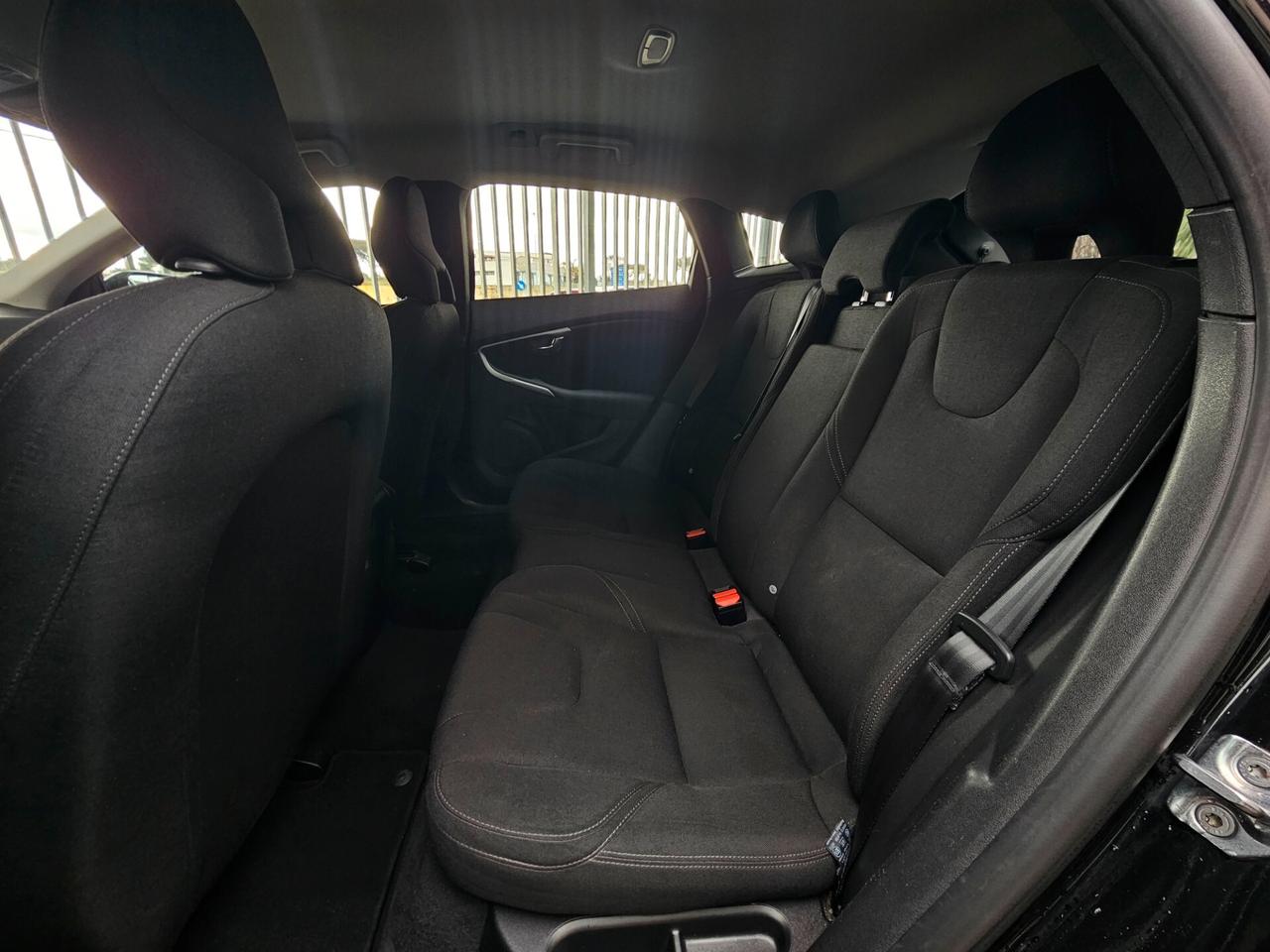 Volvo V40 D2 Momentum