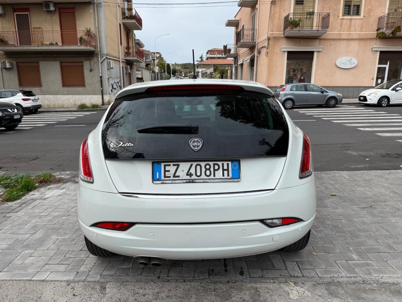 Lancia Delta 1.6 MJT DPF Gold