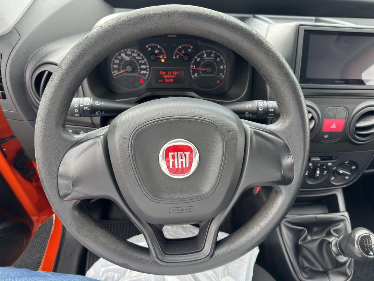 Fiat Qubo 1.4 8v Easy 77cv