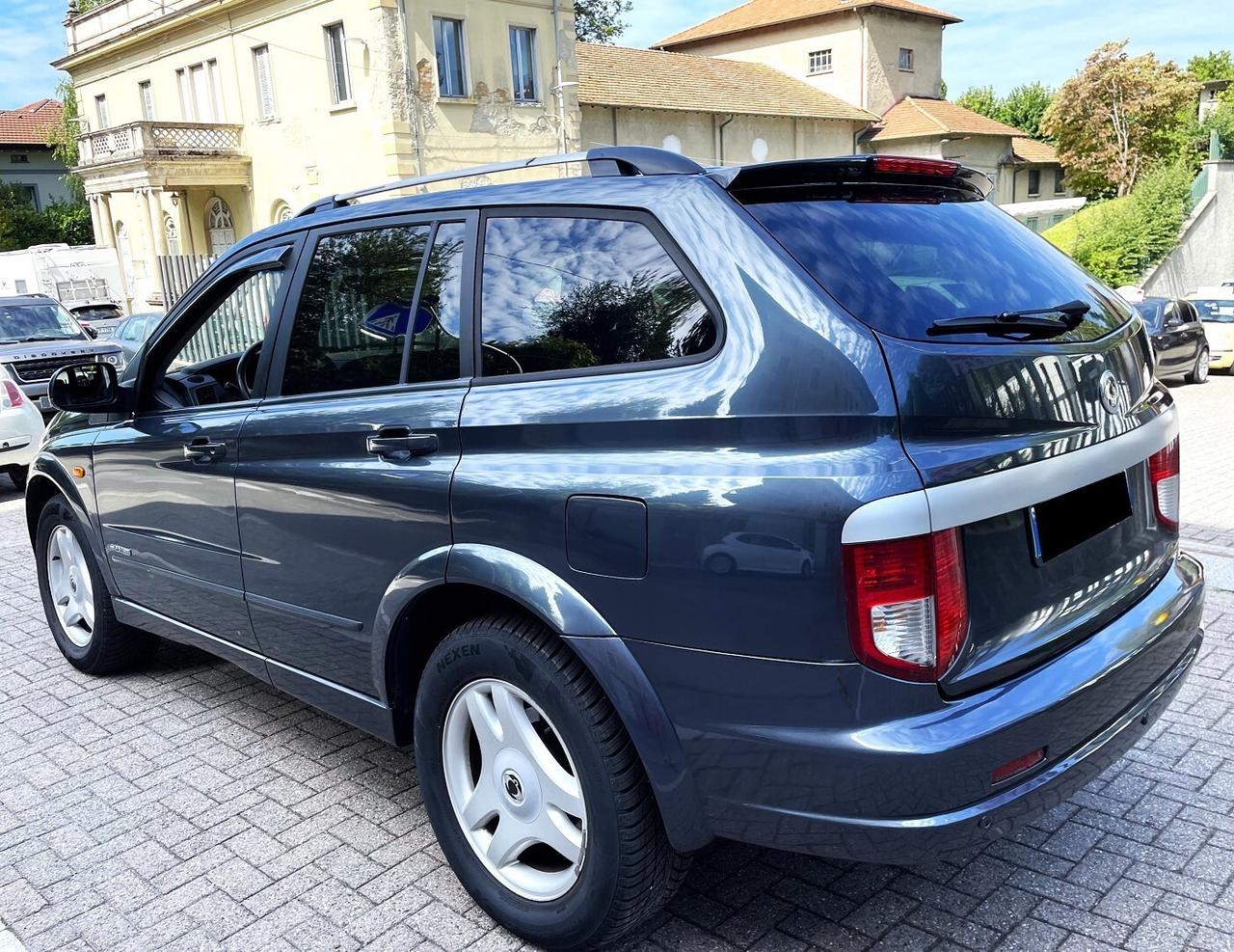 SSANGYONG KYRON 2.0 XDI AUTOMATIC 4X4 -