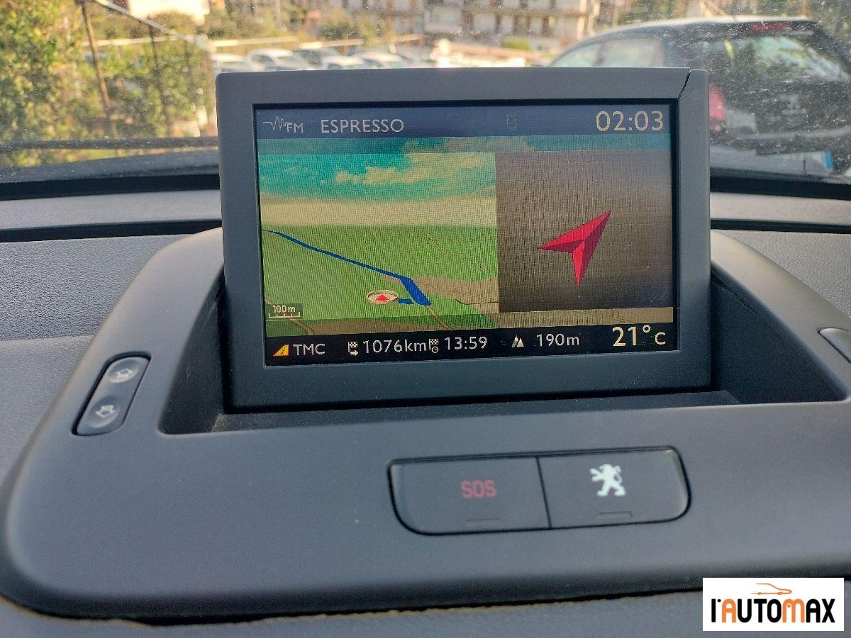 PEUGEOT - 3008 2.0 hdi Hybrid4