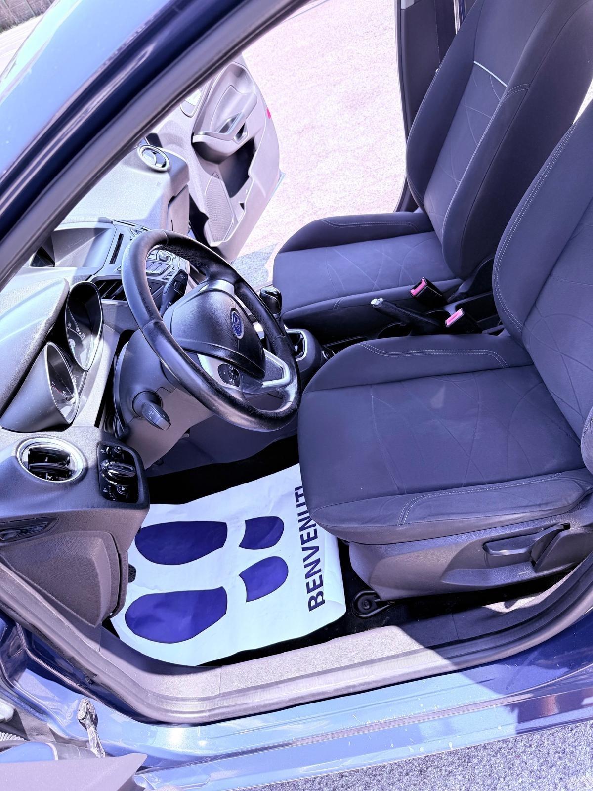 Ford Fiesta 1.4 5 porte Bz.- GPL Ok neopatentati