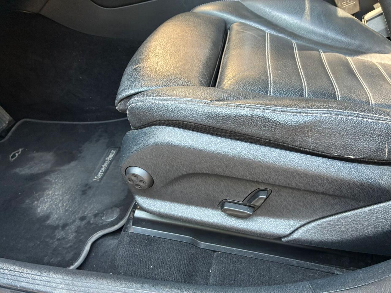 Mercedes GLC 220 4Matic Premium-2015
