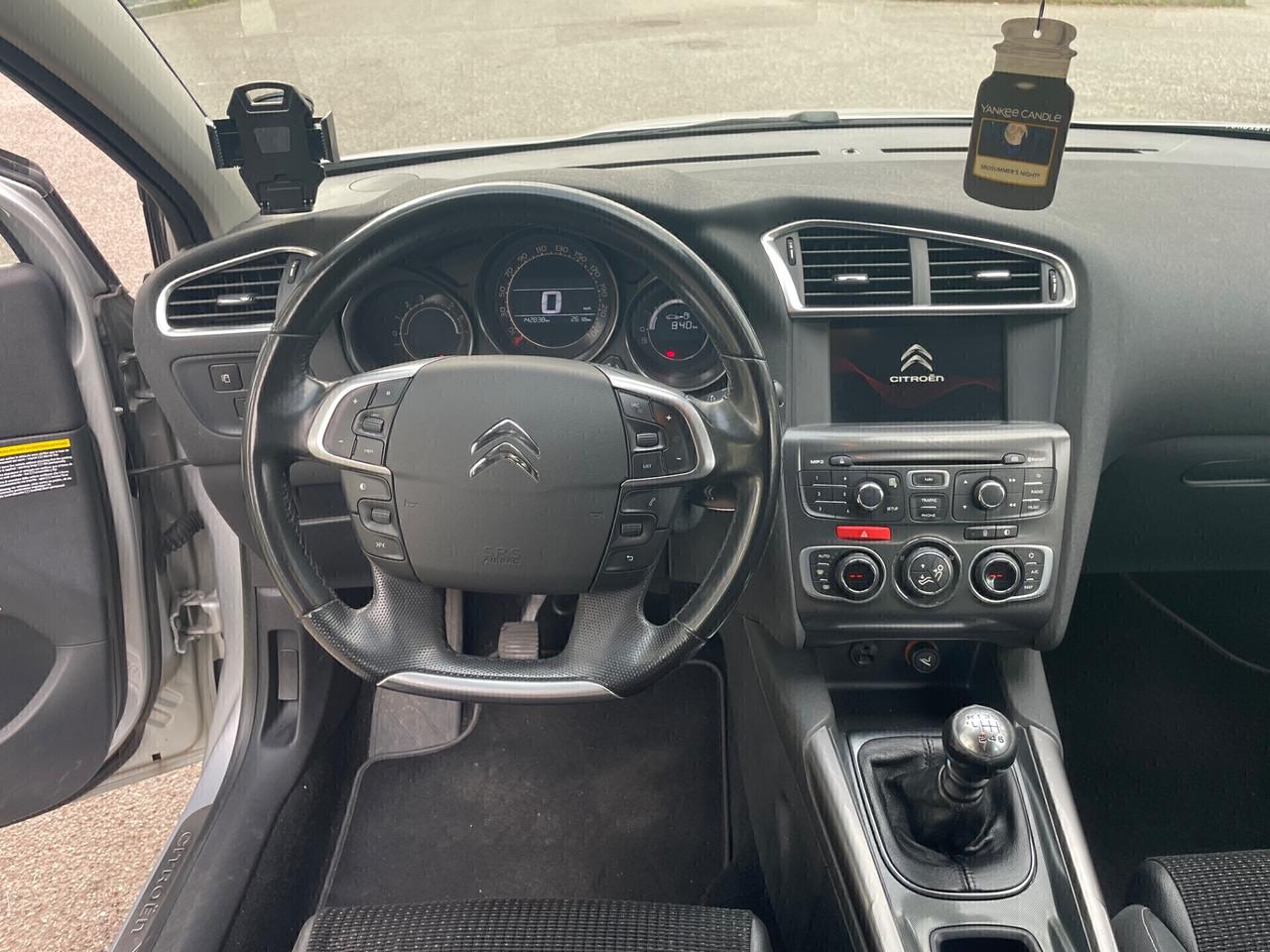 Citroen C4 1.6 e-HDi 115 airdream*Neopatentati**Navi*Sedili riscaldatati*