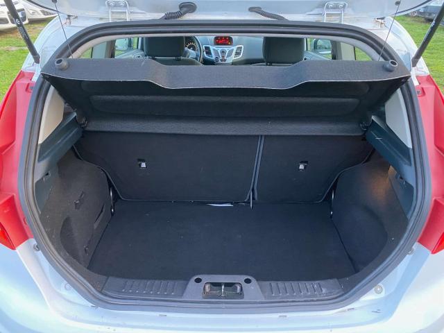 Ford Fiesta Titanium Gpl * Bollo pagato fino a Novembre 2026 *