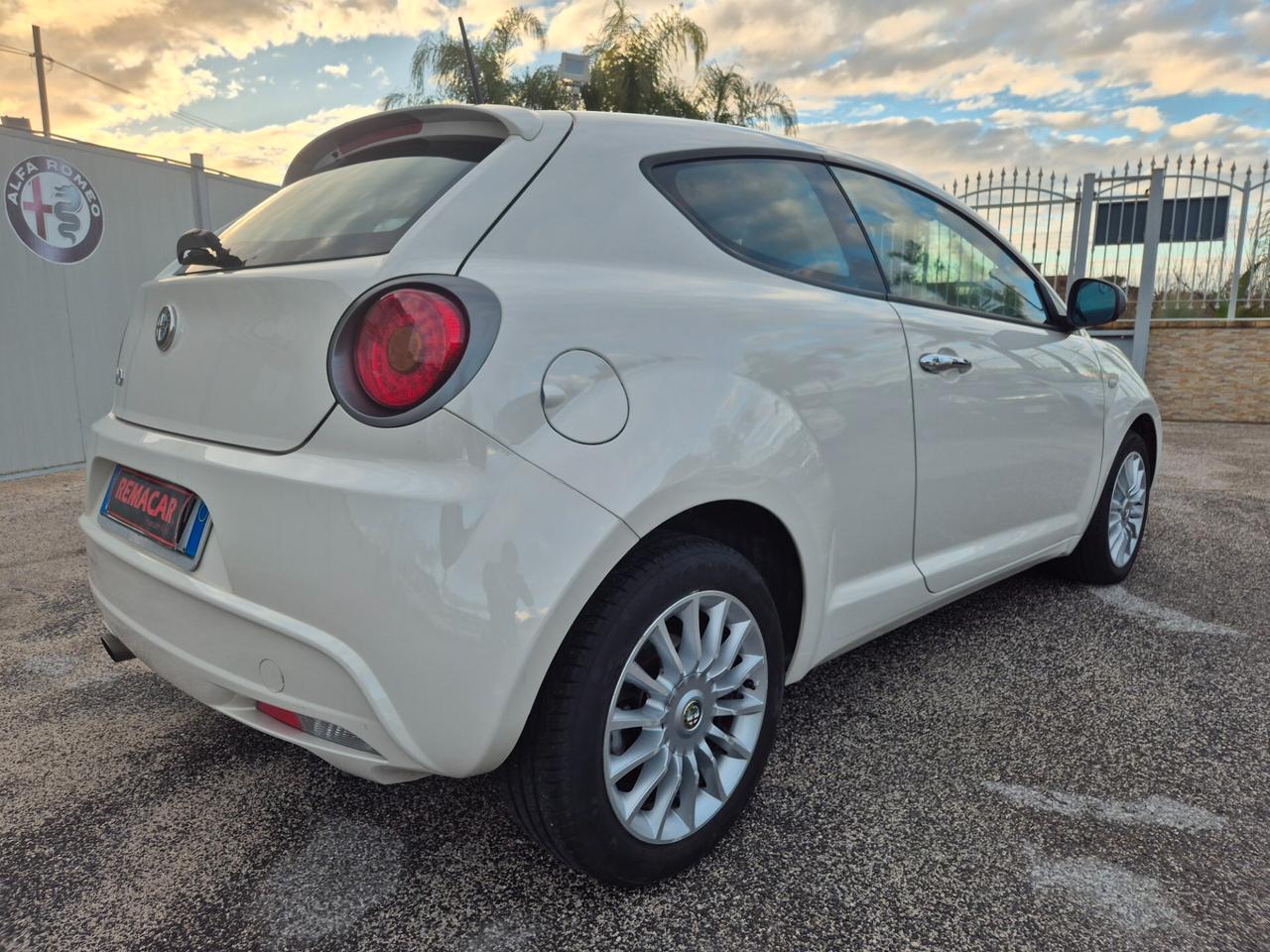 Alfa Romeo MITO 1.3 JTDm 85 CV RESTAYLING 2015