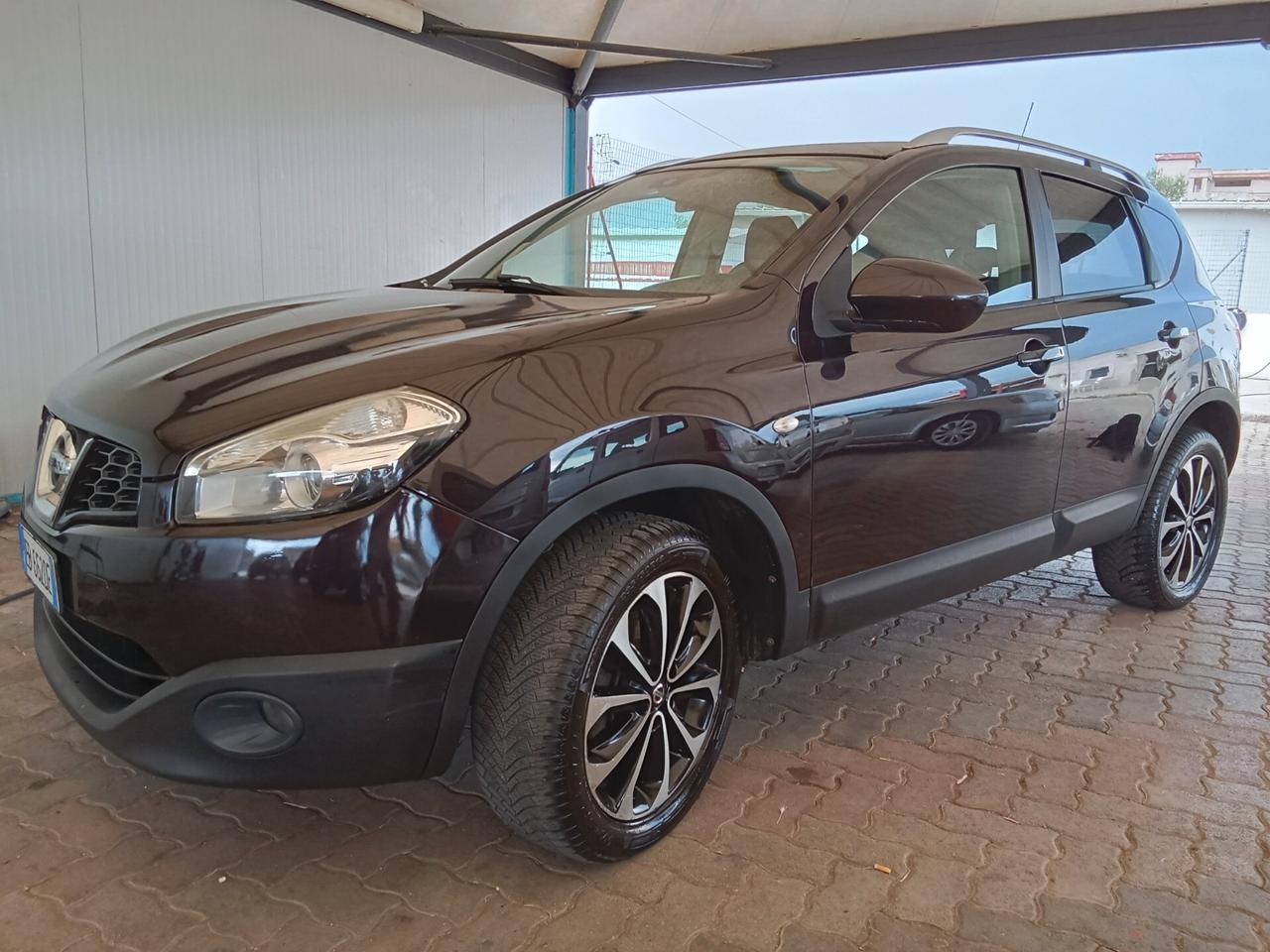 Nissan Qashqai 2.0 dCi DPF Tekna