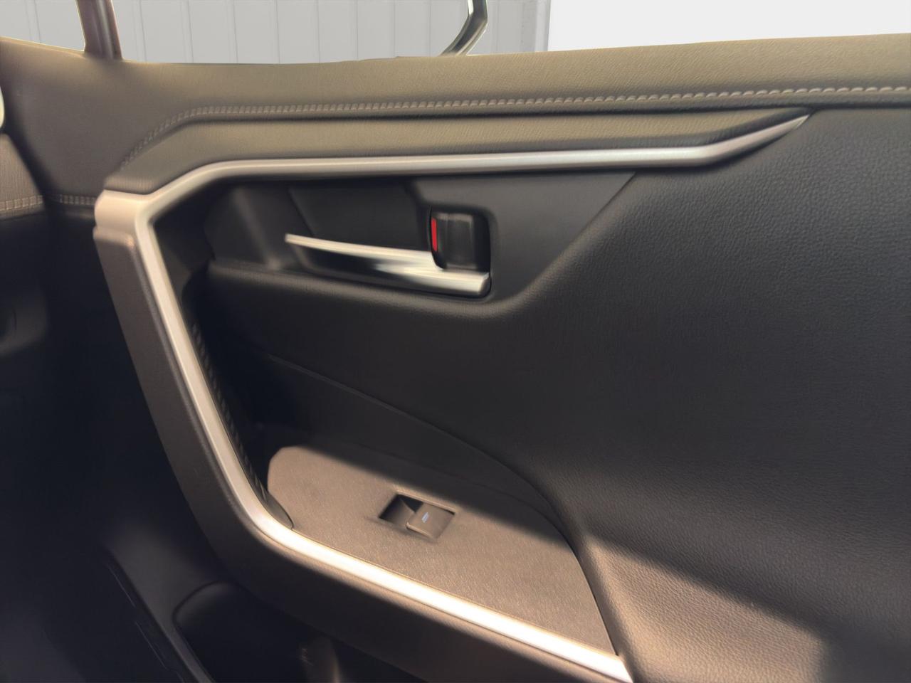 Toyota Rav4 2.5 vvt-ie h Lounge awd-i 222cv e-cvt