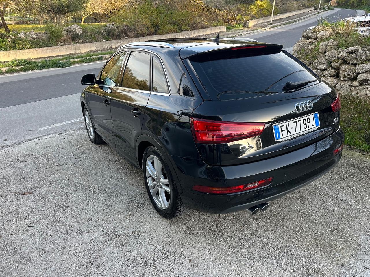 Audi Q3 2.0 TDI 150 CV quattro S tronic edition Sport