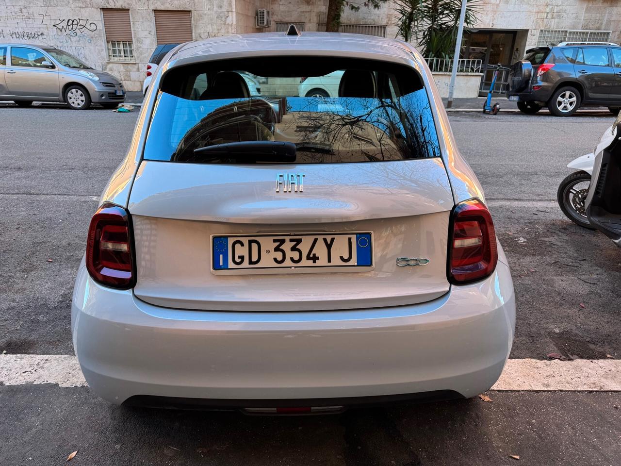 Fiat 500 500e Berlina 42 kWh Icon