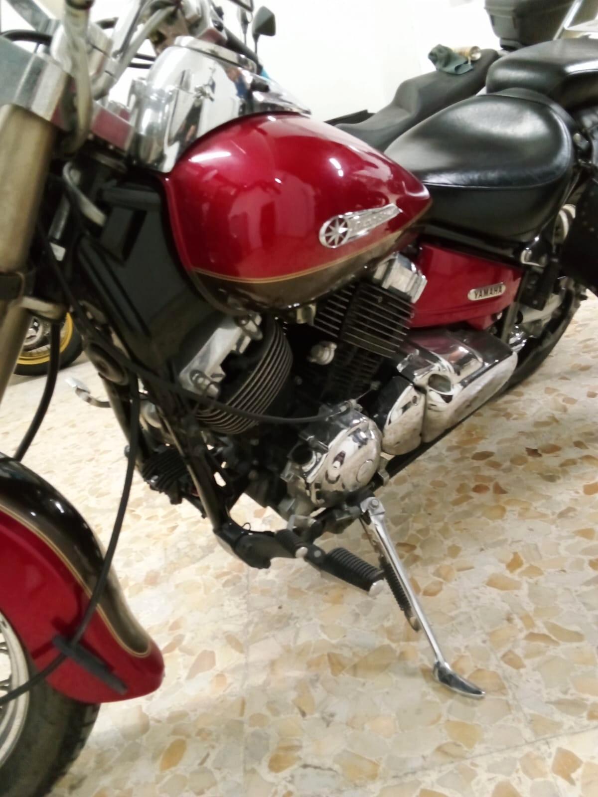 Yamaha XVS 650A Drag Star
