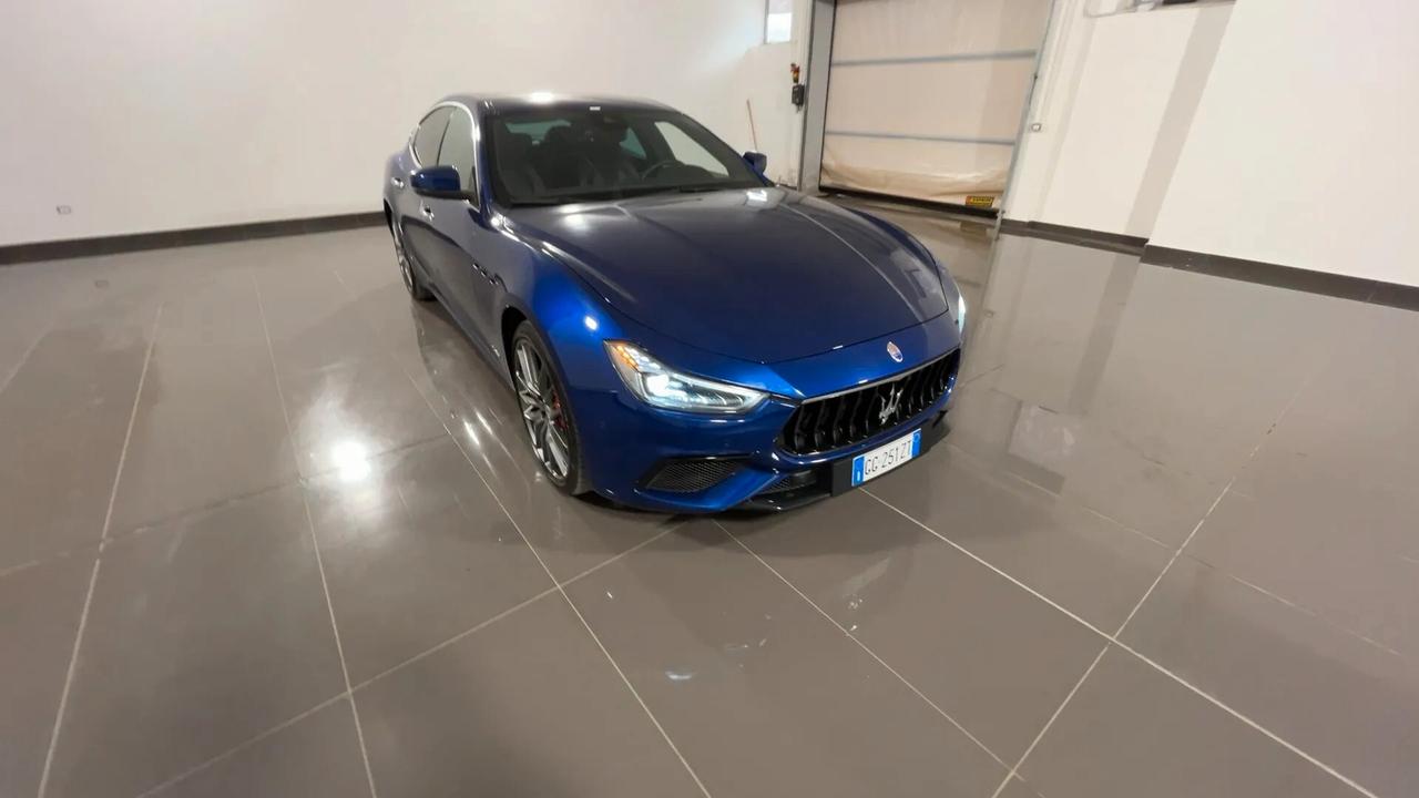 Maserati Ghibli 330 CV MHEV Executive