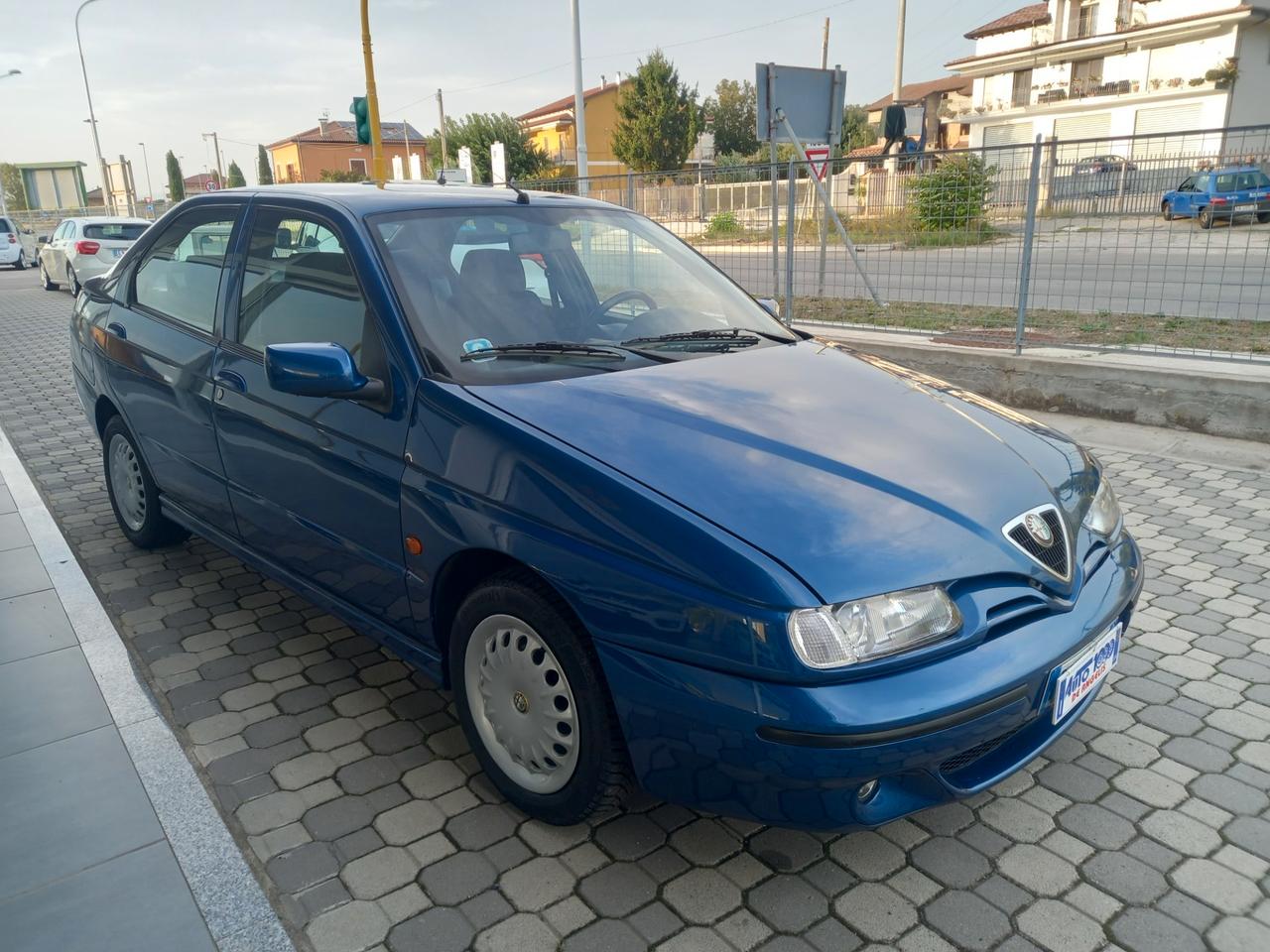 Alfa Romeo 146 Alfa Romeo 146 RESTYLING 1.4 16v TWIN SPARK "L" *** 65.000 KM ***