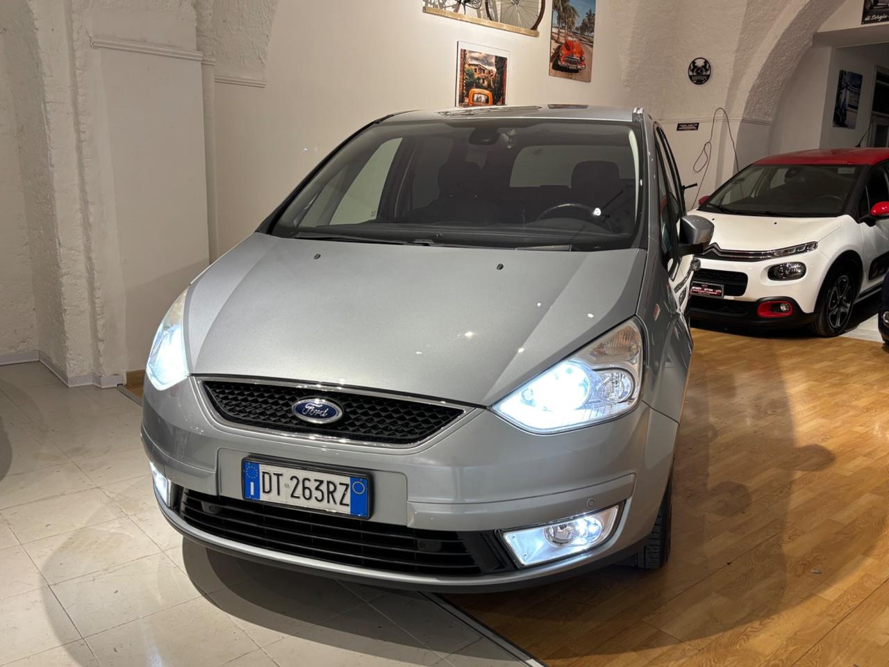 Ford Galaxy 2.0 TDCi 140 CV Ghia 7 posti