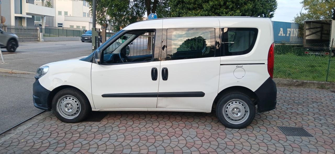 Fiat Doblò 1.3 mj 2 posti autocarro