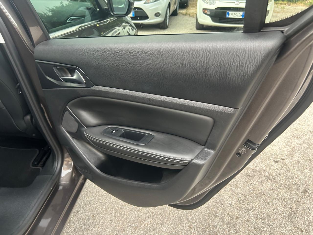 Peugeot 308 BlueHDi 120 S&S GT Line 110000km