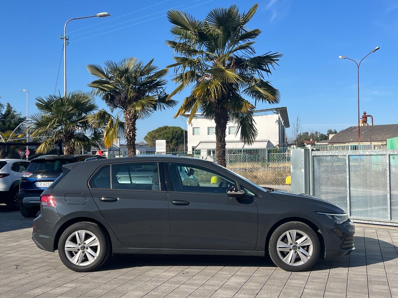 Volkswagen Golf 1.0 TSI EVO Life FINANZIABILE