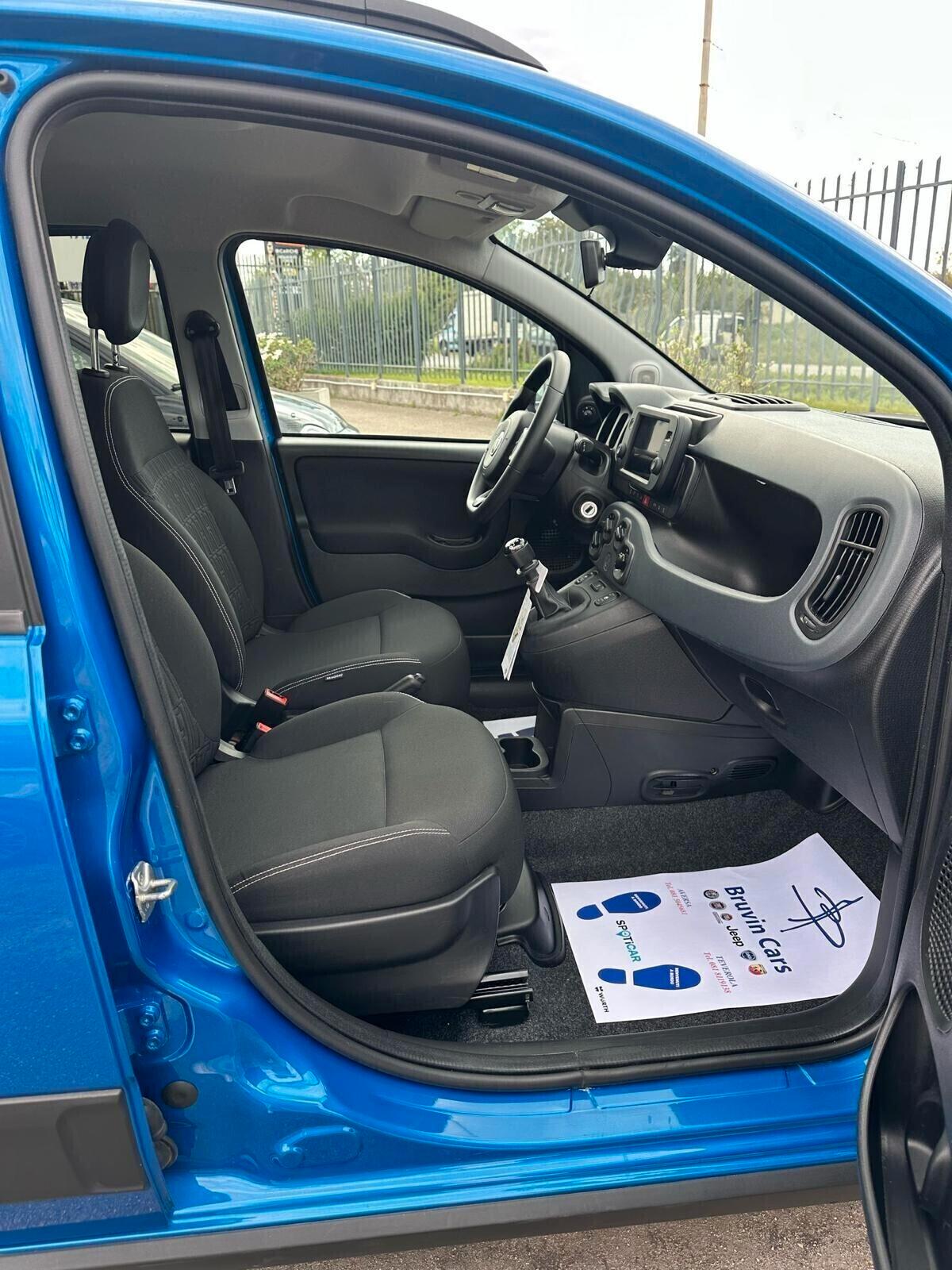 Fiat PANDA 1.0 CROSS Km aziendale 2024