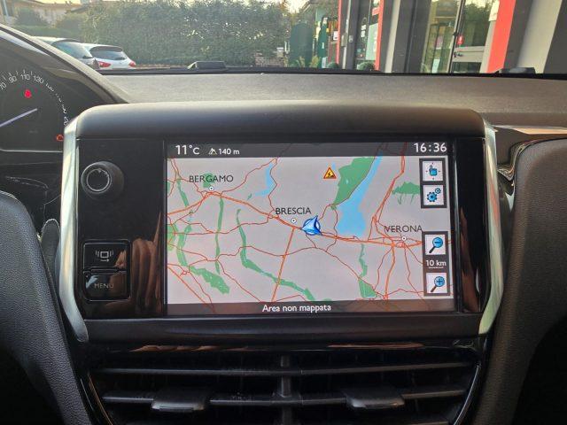 PEUGEOT 208 1.4 8V HDi 68CV 5 Porte Navigatore Sensori Parcheg