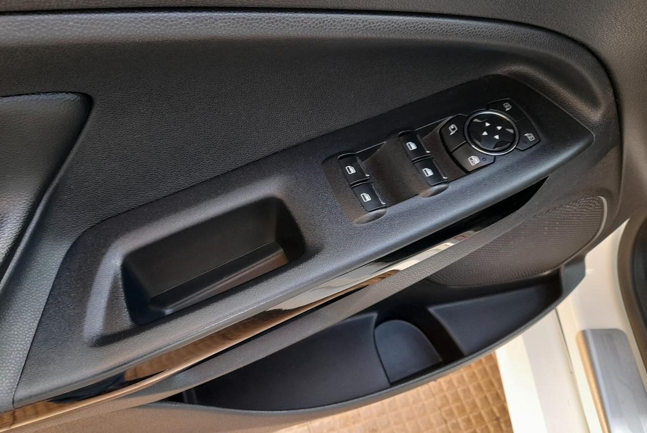 Ford EcoSport 1.5 TDCi 100 CV Start&Stop ST-Line