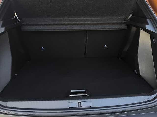 Peugeot 2008 PureTech 130 S&S EAT8 Allure