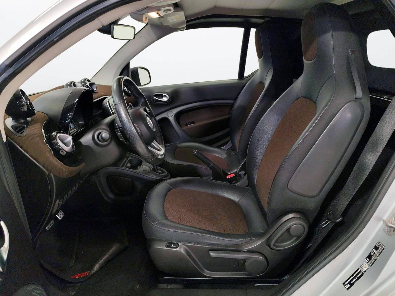 Smart Fortwo Cabrio 0.9 Suitegrey 90cv